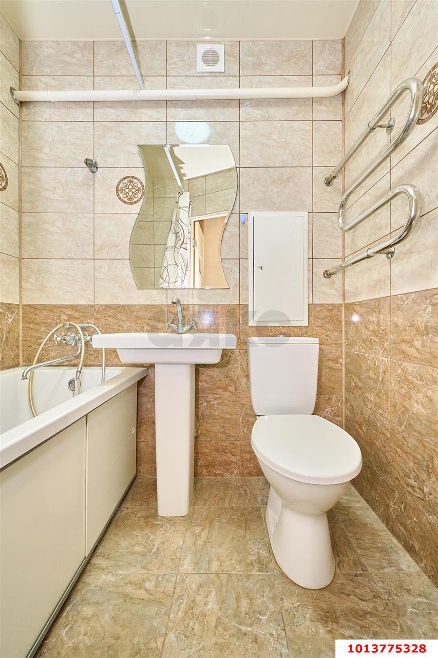 Фото №11: 1-комнатная квартира 30 м² - Краснодар, Центральный, ул. Коммунаров, 199