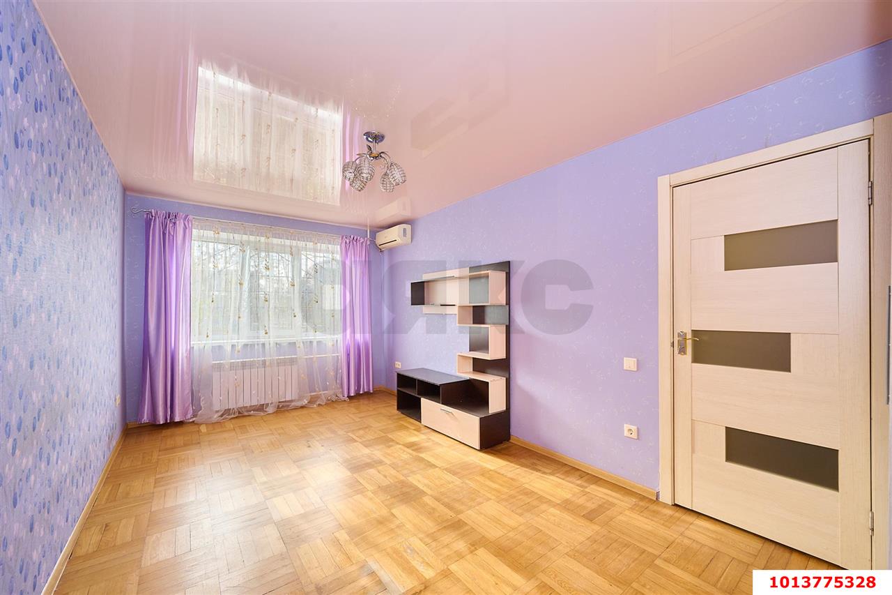 Фото №4: 1-комнатная квартира 30 м² - Краснодар, Центральный, ул. Коммунаров, 199