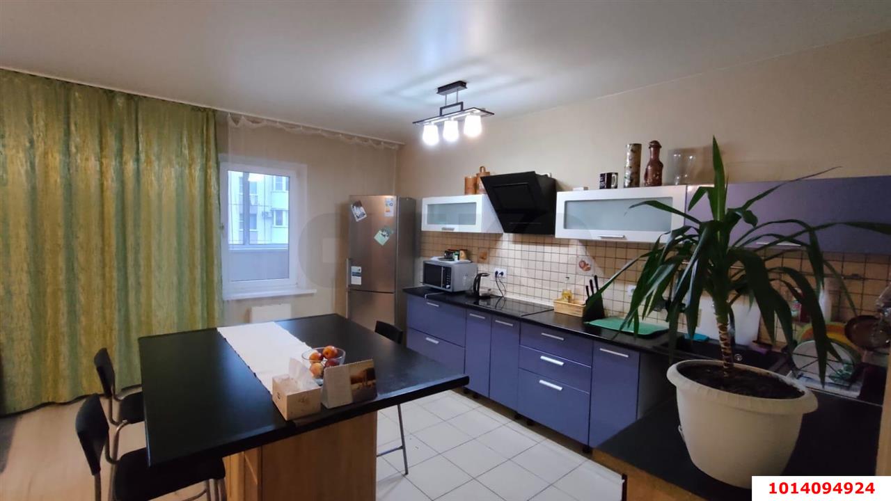 Фото №1: 3-комнатная квартира 110 м² - Краснодар, Молодёжный, ул. 3-я Целиноградская, 2