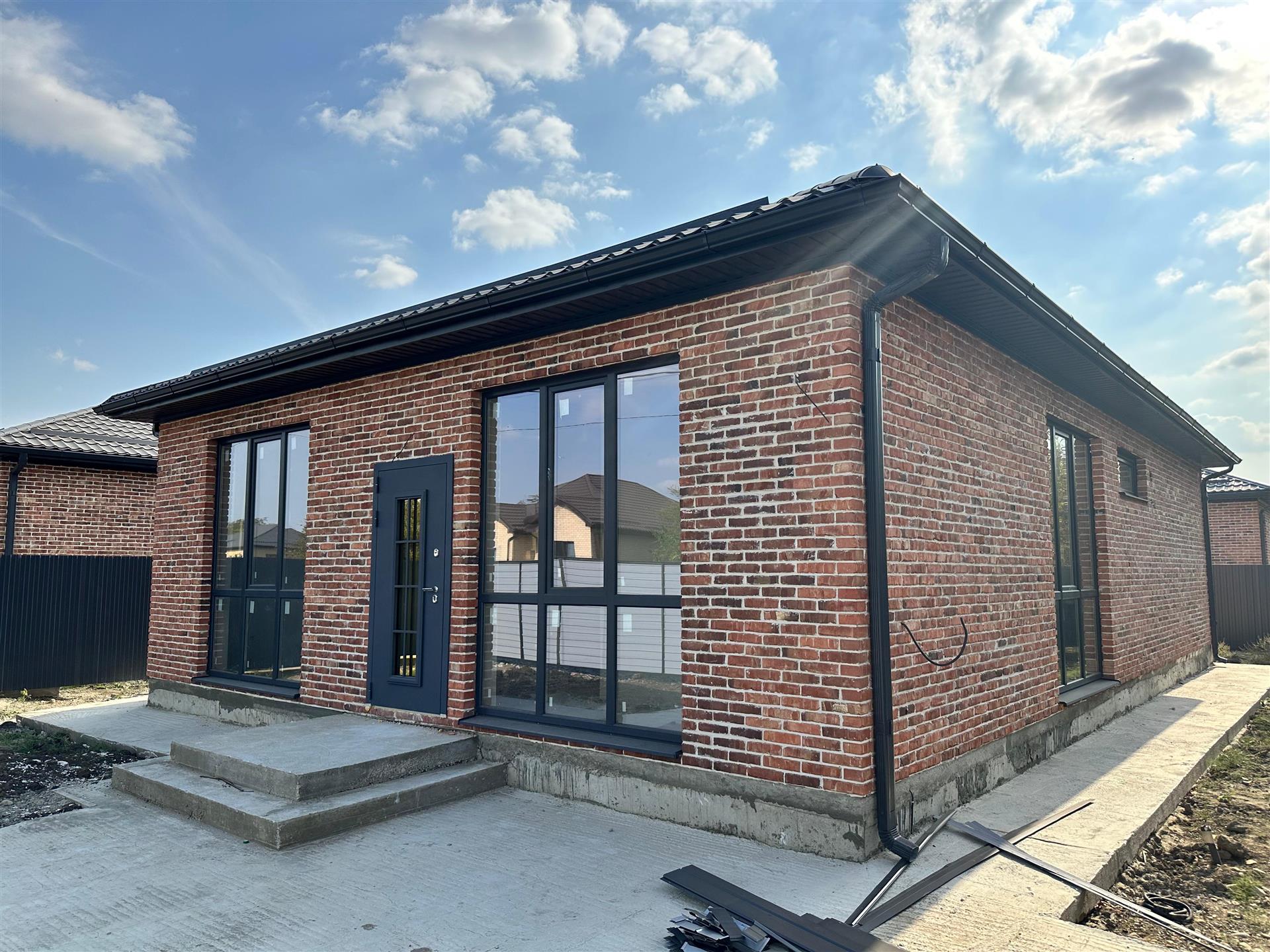 Фото №3: Дом 89 м² + 6 сот. - Строитель, Центральный внутригородской округ, мкр. Центральный, ул. Цветочная, 25