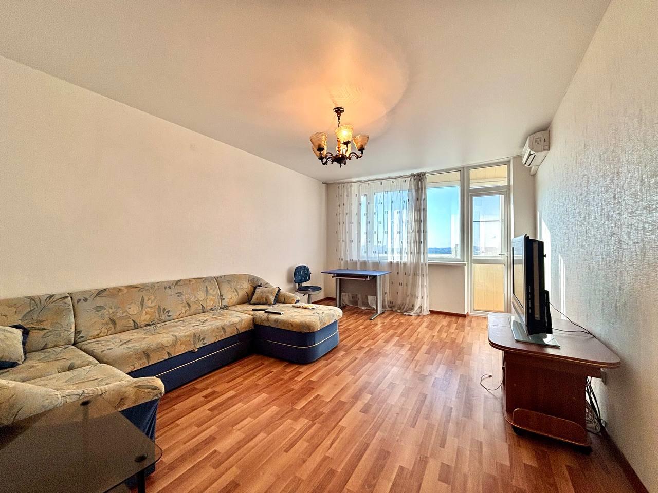 Фото №1: 3-комнатная квартира 86 м² - Краснодар, ул. Красная, 145/1