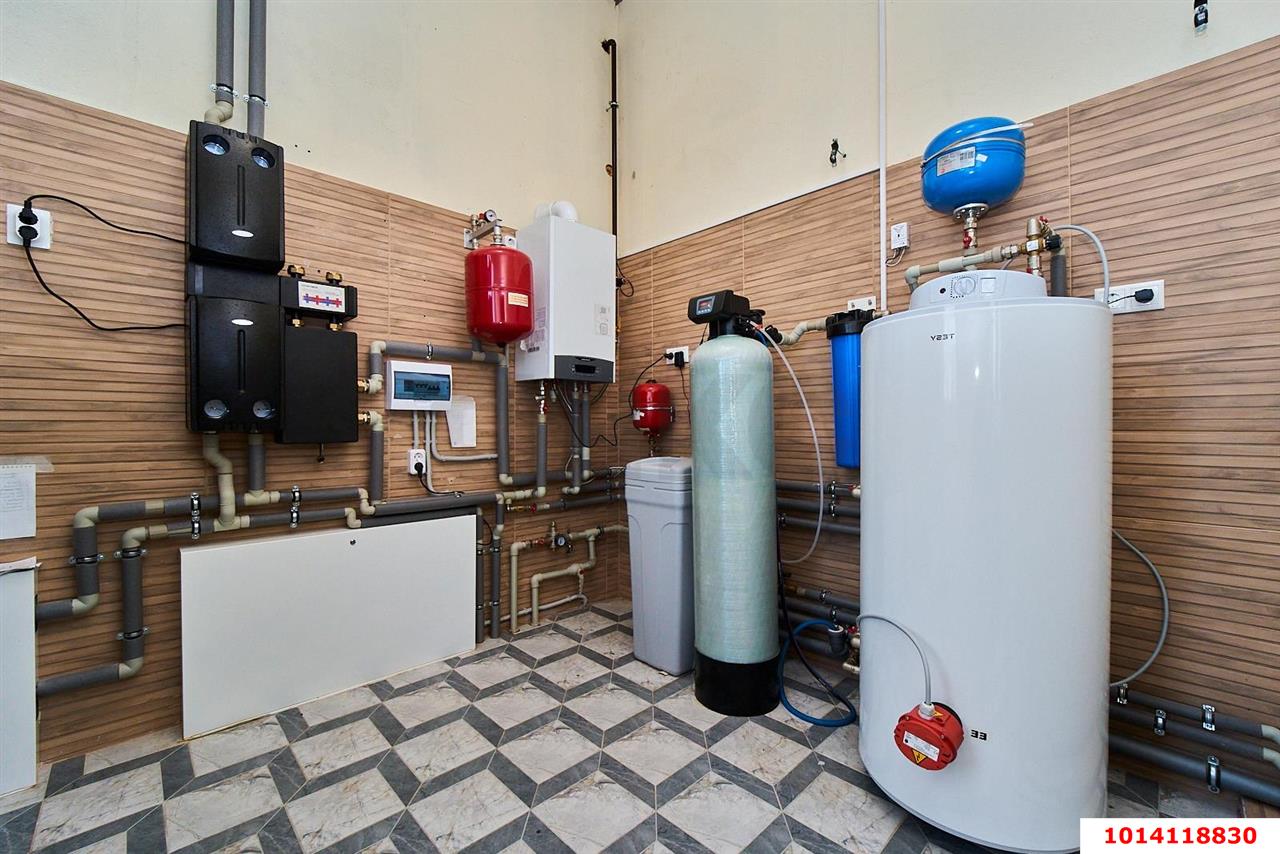 Фото №23: Дом 291 м² + 8.69 сот. - Краснодар, ул. Горячеключевская, 142