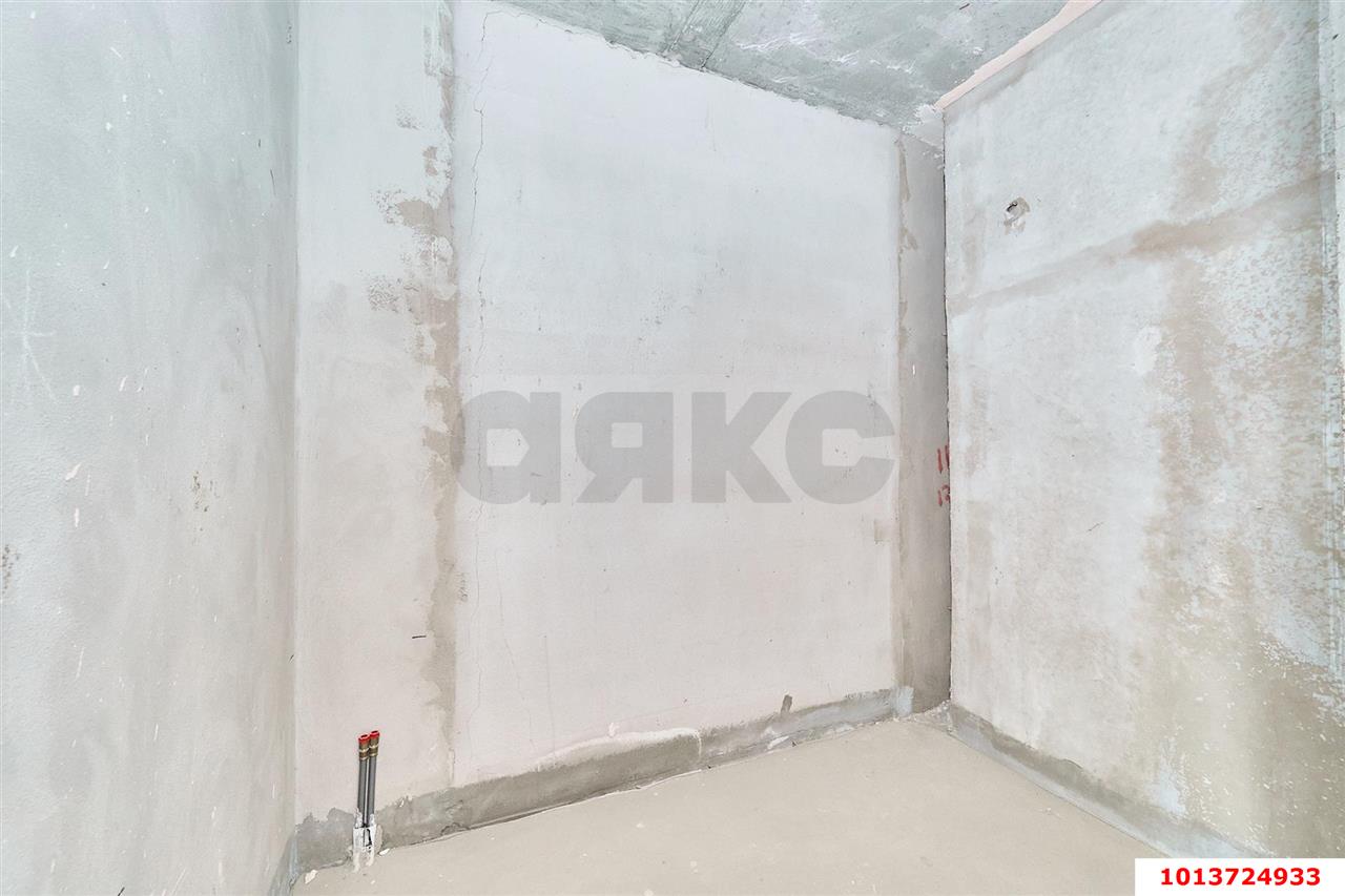 Фото №8: 3-комнатная квартира 102 м² - Краснодар, жилой комплекс Версаль, ул. Черниговская, 1