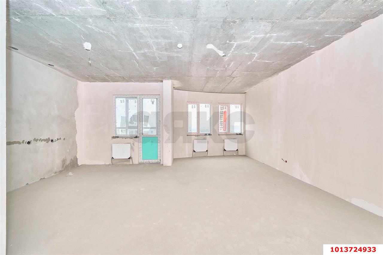 Фото №4: 3-комнатная квартира 102 м² - Краснодар, жилой комплекс Версаль, ул. Черниговская, 1