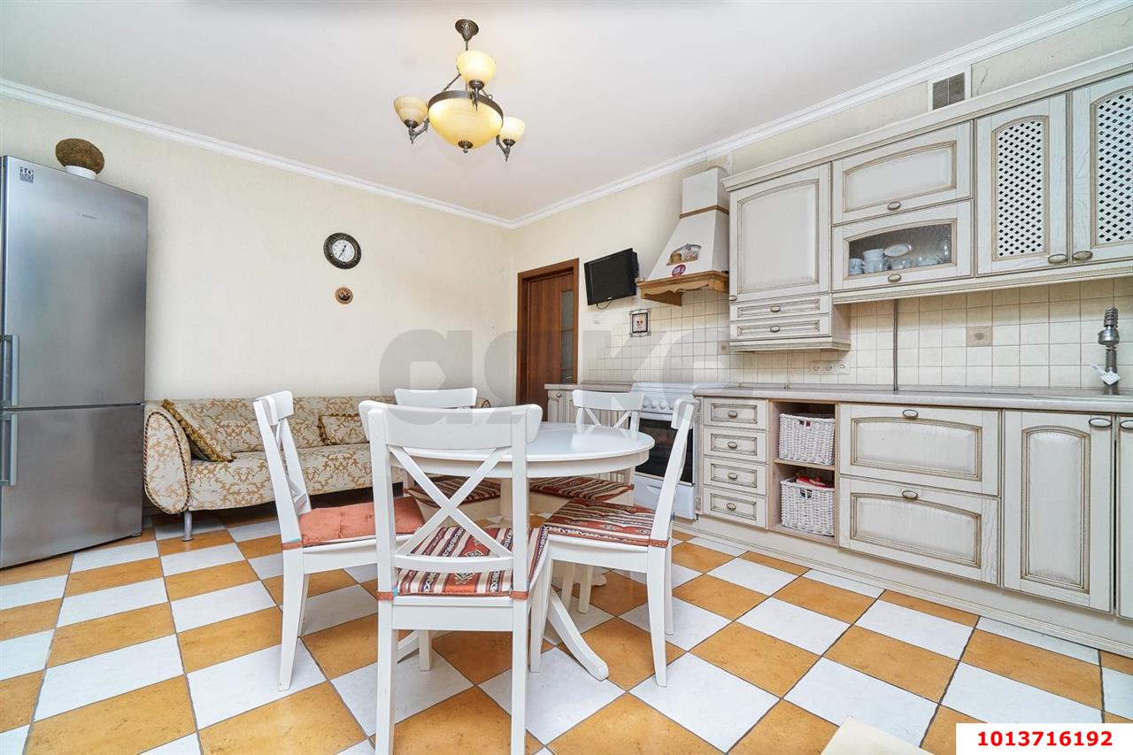 Фото №7: Дом 430 м² + 10.05 сот. - Ленина, Карасунский внутригородской округ, ул. Казачья, 34