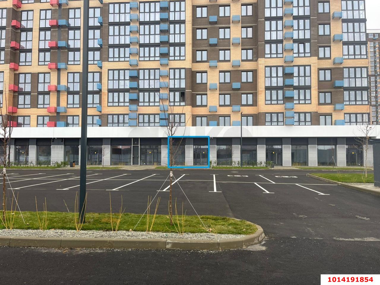 Фото №1: Торговое помещение 72 м² - Знаменский, Родные Просторы, ул. Природная, 10Бк22