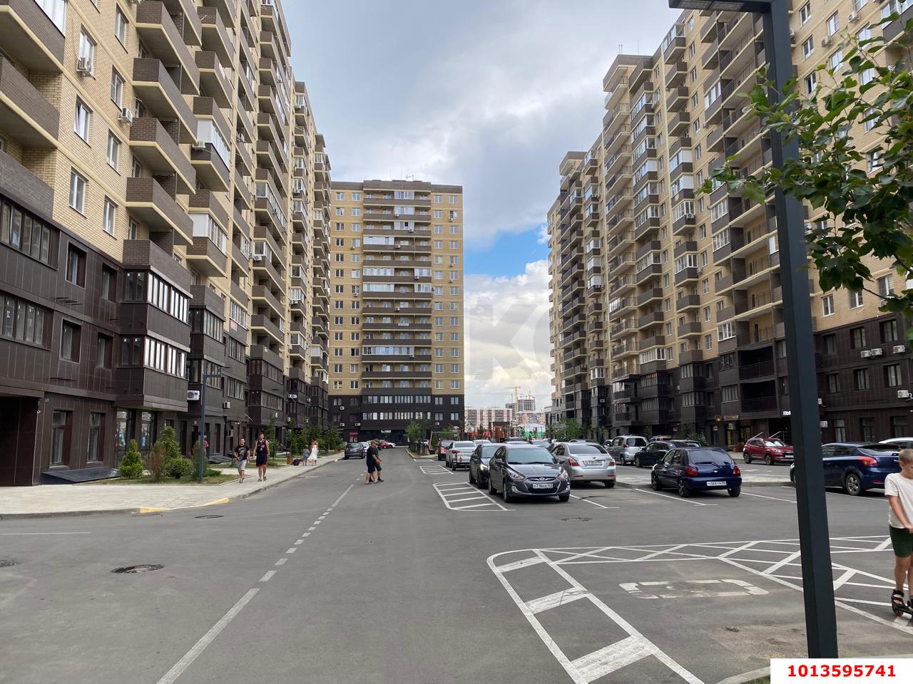 Фото №6: Торговое помещение 46 м² - Краснодар, жилой комплекс Ракурс, ул. имени Героя Ростовского, 8