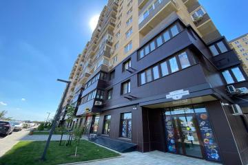 Фото №5: Коммерция 45 м² - Краснодар, мкр. жилой комплекс Ракурс, ул. имени Героя Ростовского, 8