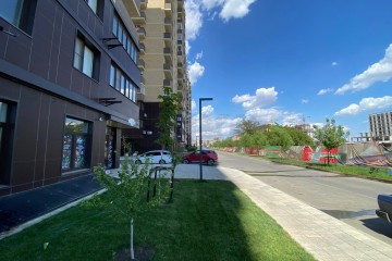 Фото №1: Торговое помещение 46 м² - Краснодар, мкр. жилой комплекс Ракурс, ул. имени Героя Ростовского, 8