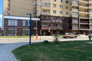 Фото №4: Коммерция 43 м² - Краснодар, мкр. жилой комплекс Ракурс, ул. имени Героя Ростовского, 8
