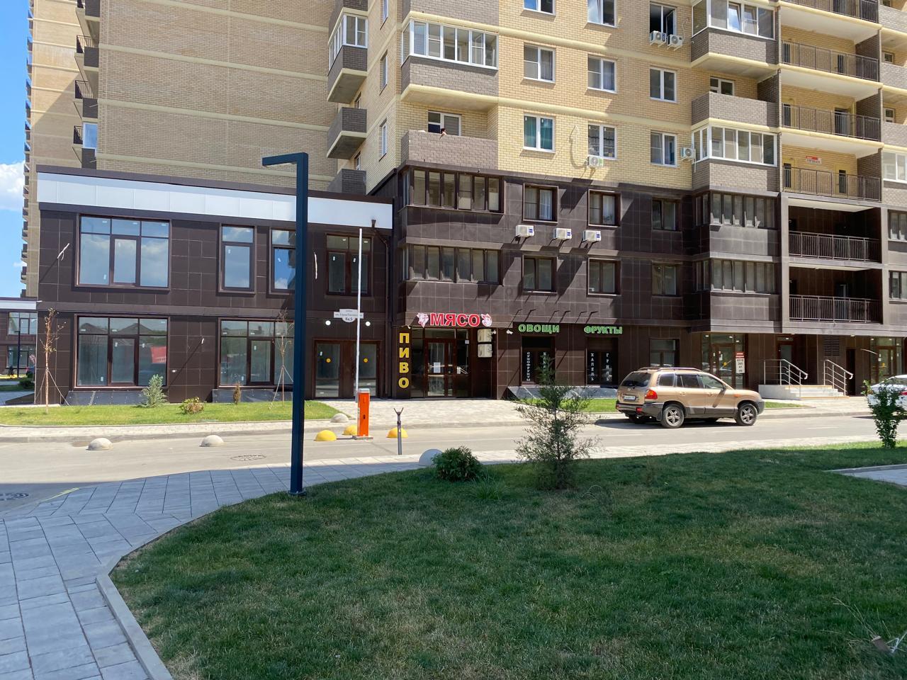 Фото №4: Коммерция 43 м² - Краснодар, Прикубанский внутригородской округ, мкр. жилой комплекс Ракурс, ул. имени Героя Ростовского, 8