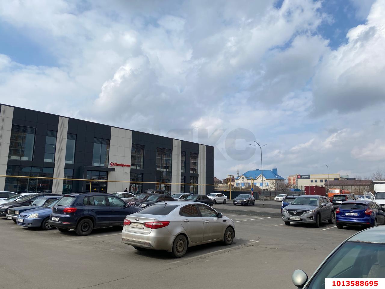 Фото №5: Торговое помещение 62 м² - Краснодар, Калинино, ул. Российская, 632