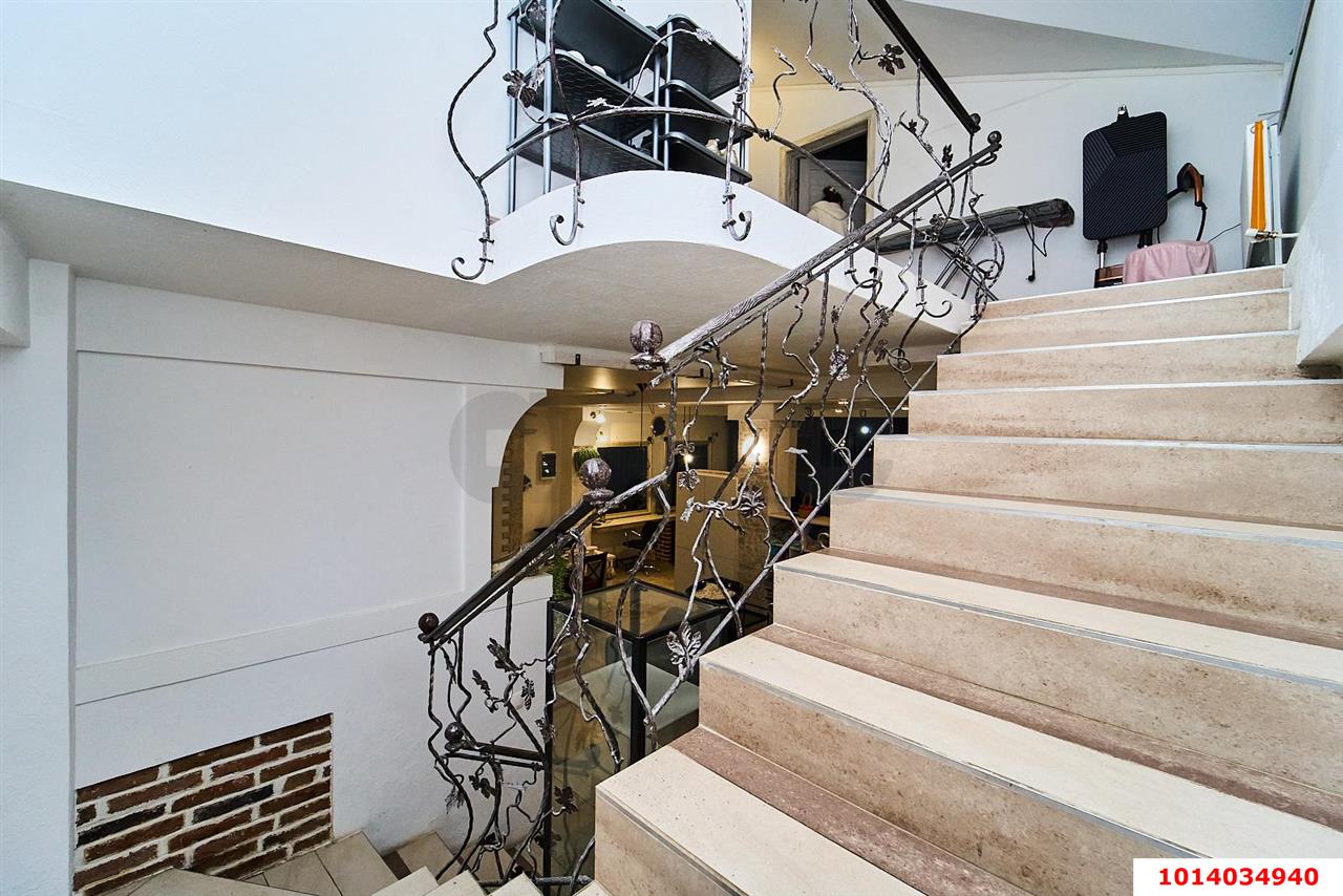 Фото №13: Готовый бизнес 133 м² - Краснодар, Центральный, ул. Коммунаров, 34/1