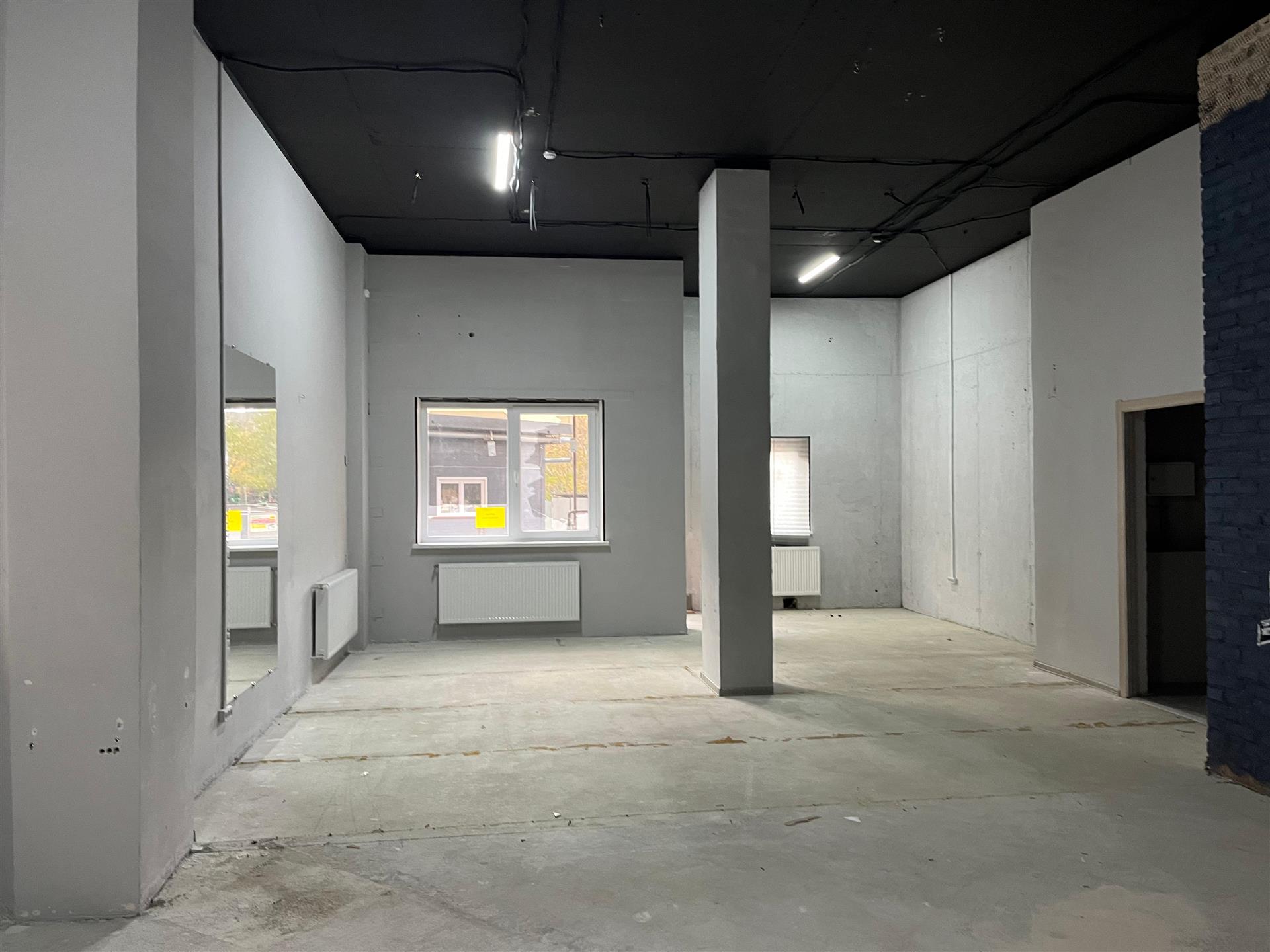 Фото №6: Коммерция 167 м² - Краснодар, Почтовый, жилой комплекс Авиатор, Карасунский внутригородской округ, мкр. Гидростроителей, ул. имени Валерия Гассия, 2