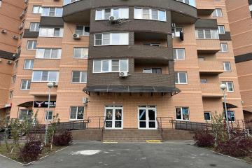 Фото №1: Коммерция 167 м² - Краснодар, мкр. Гидростроителей, ул. имени Валерия Гассия, 2