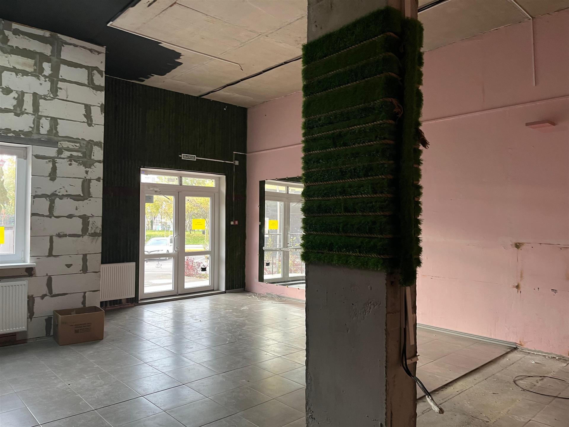 Фото №5: Коммерция 62 м² - Краснодар, Почтовый, жилой комплекс Авиатор, Карасунский внутригородской округ, мкр. Гидростроителей, ул. имени Валерия Гассия, 2