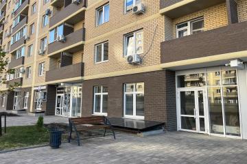 Фото №3: Коммерция 47 м² - Краснодар, мкр. Прикубанский внутригородской округ, ул. Лётчика Позднякова, 2к18