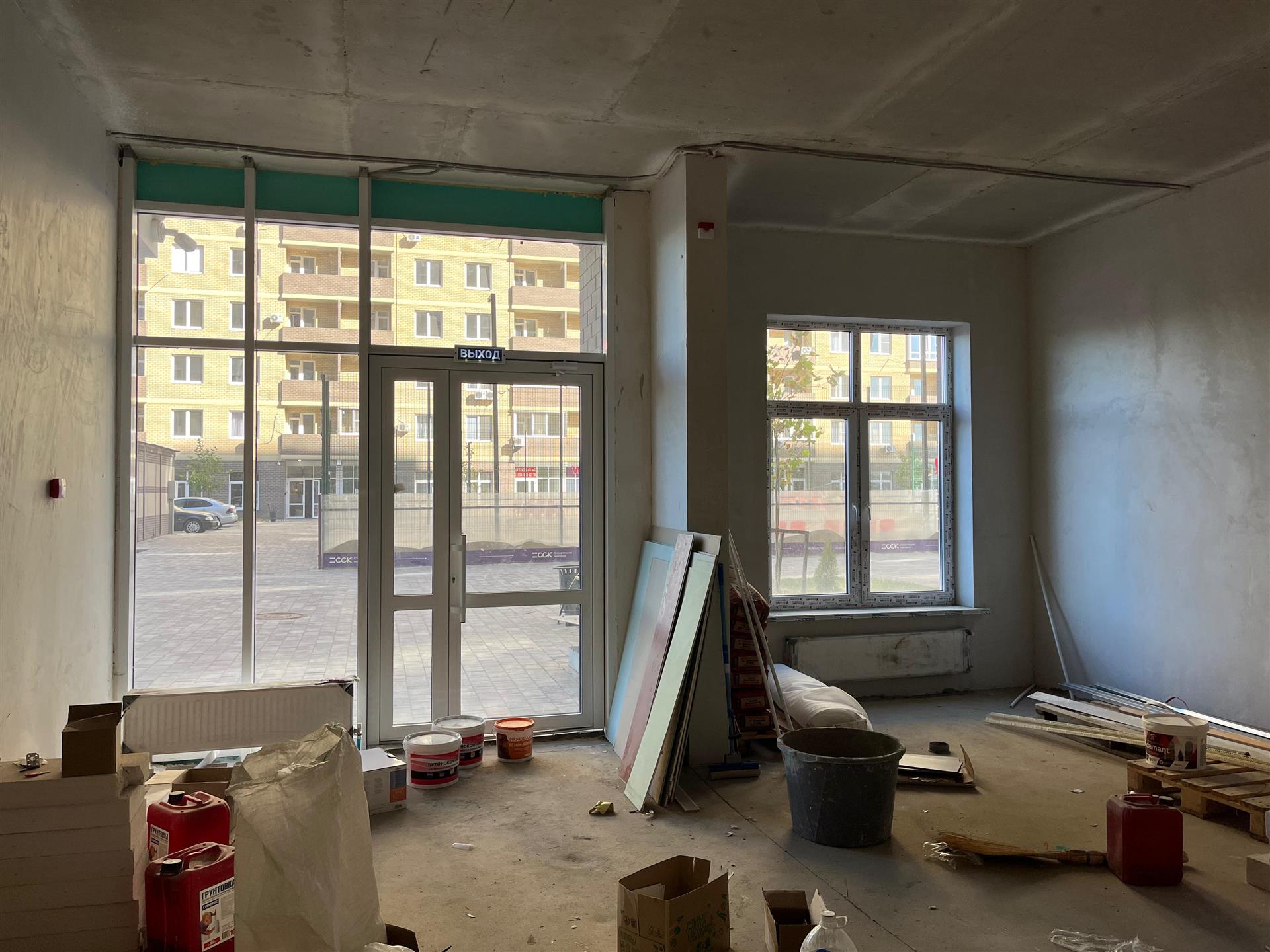 Фото №5: Коммерция 47 м² - Краснодар, мкр. Прикубанский внутригородской округ, ул. Лётчика Позднякова, 2к18