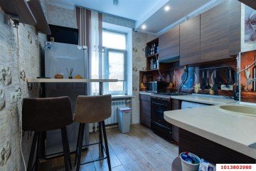 Фото №3: 3-комнатная квартира 50 м² - Краснодар, мкр. Центральный, ул. Железнодорожная, 18/1