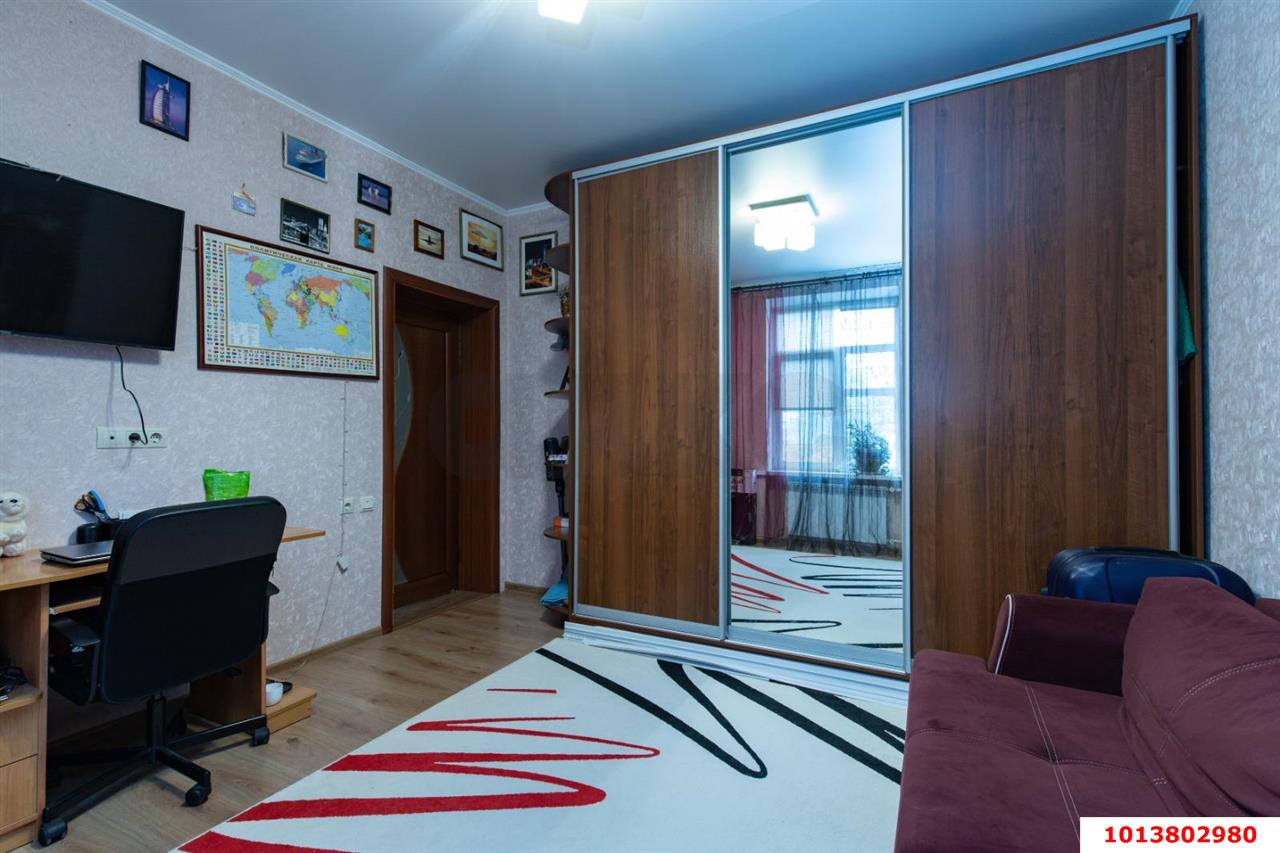 Фото №4: 3-комнатная квартира 50 м² - Краснодар, Центральный, ул. Железнодорожная, 18/1