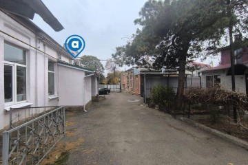 Фото №1: Торговое помещение 61 м² - Краснодар, мкр. Центральный, ул. Кирова, 104