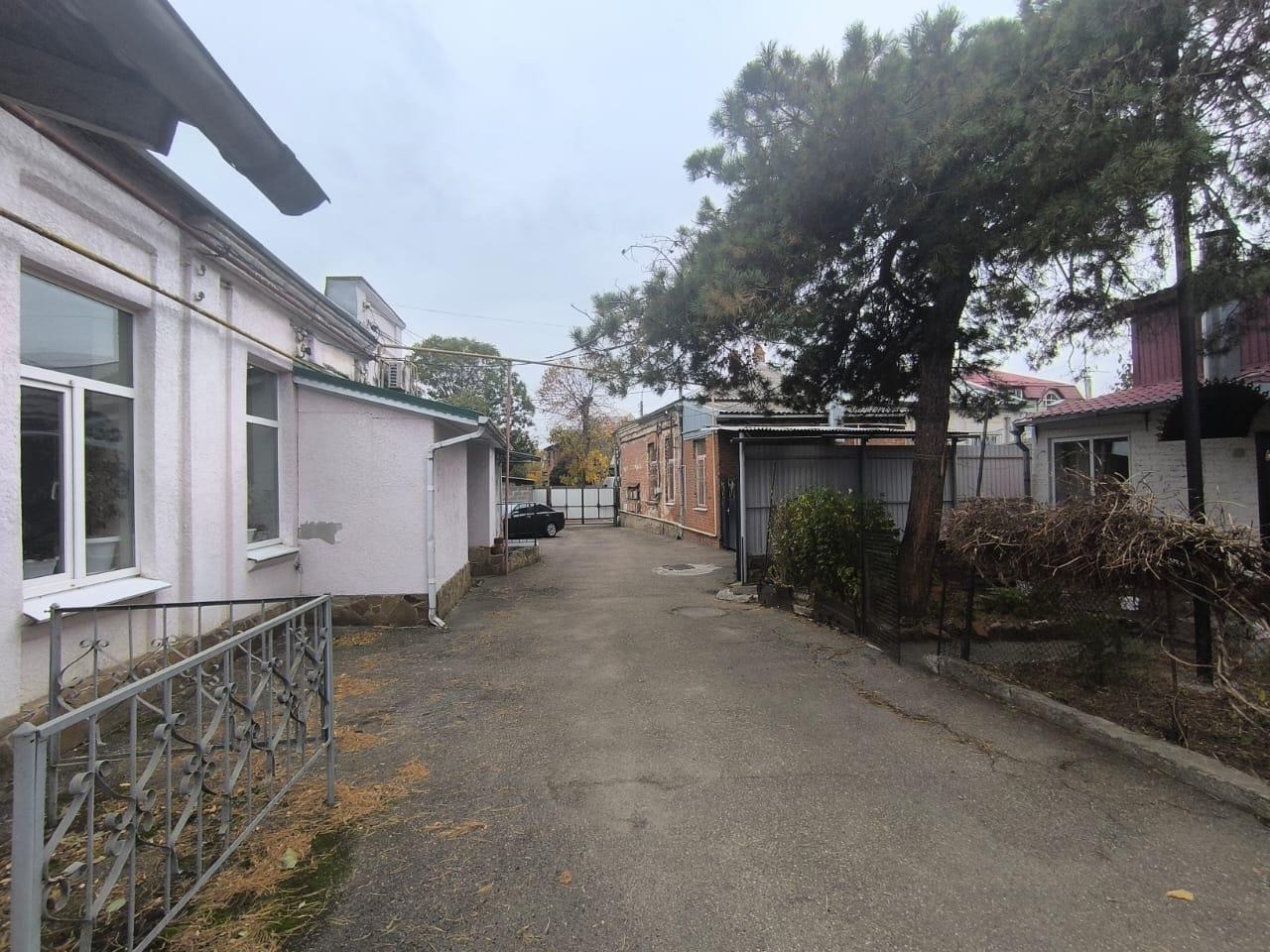 Фото №10: Коммерция 60 м² - Краснодар, Западный внутригородской округ, мкр. Центральный, ул. Кирова, 104