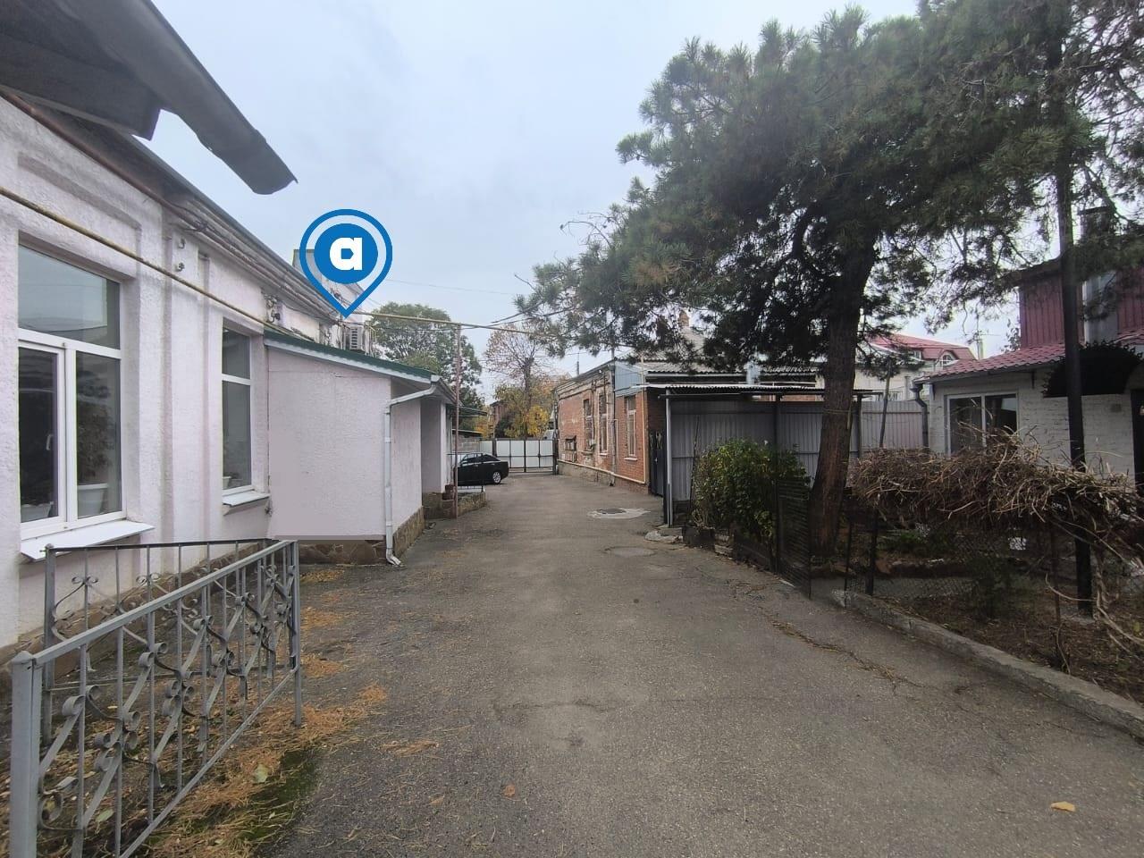 Фото №1: Коммерция 60 м² - Краснодар, Западный внутригородской округ, мкр. Центральный, ул. Кирова, 104