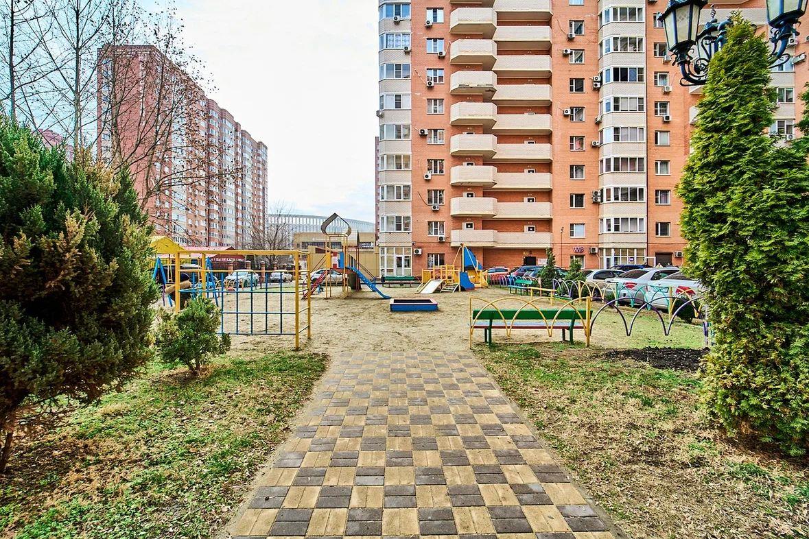 Фото №16: 3-комнатная квартира 95 м² - Краснодар, ул. Восточно-Кругликовская, 22