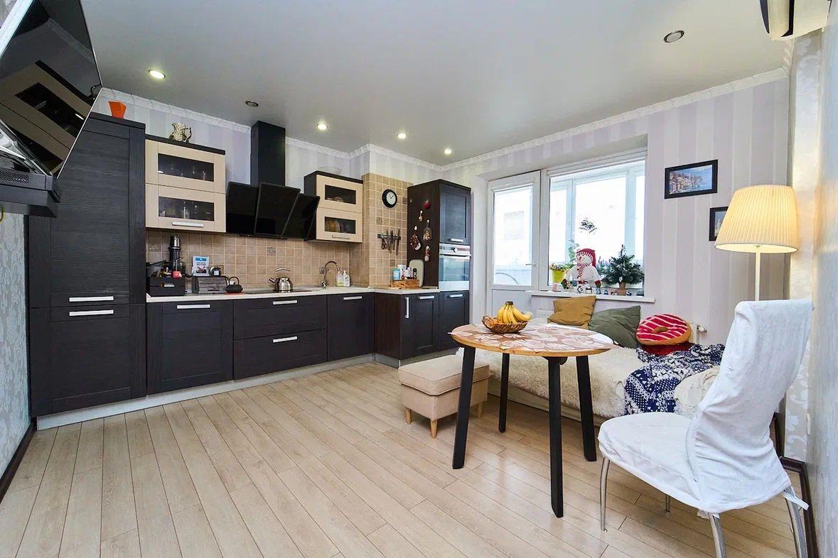 Фото №1: 3-комнатная квартира 95 м² - Краснодар, ул. Восточно-Кругликовская, 22