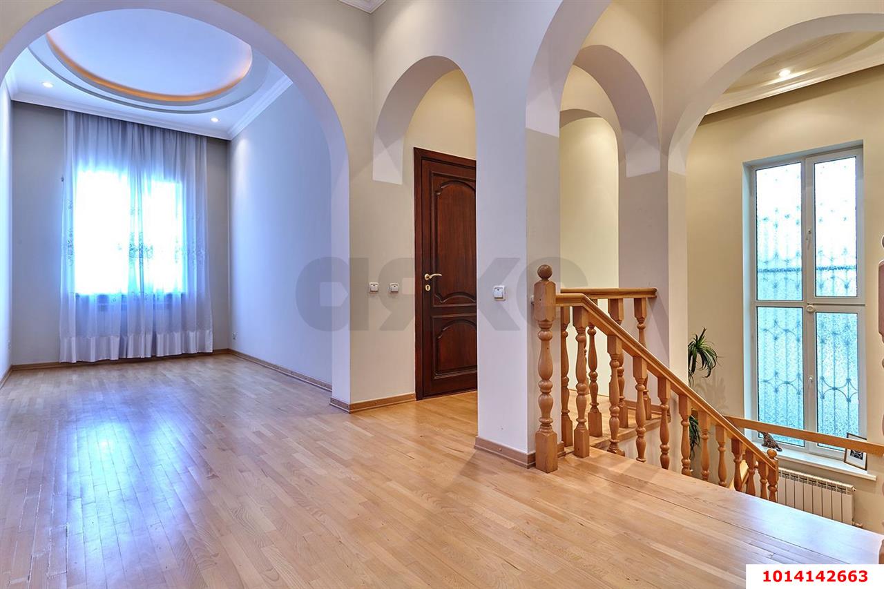 Фото №10: Дом 750 м² + 7.79 сот. - Краснодар, Солнечный, ул. Архитектора Ишунина, 30