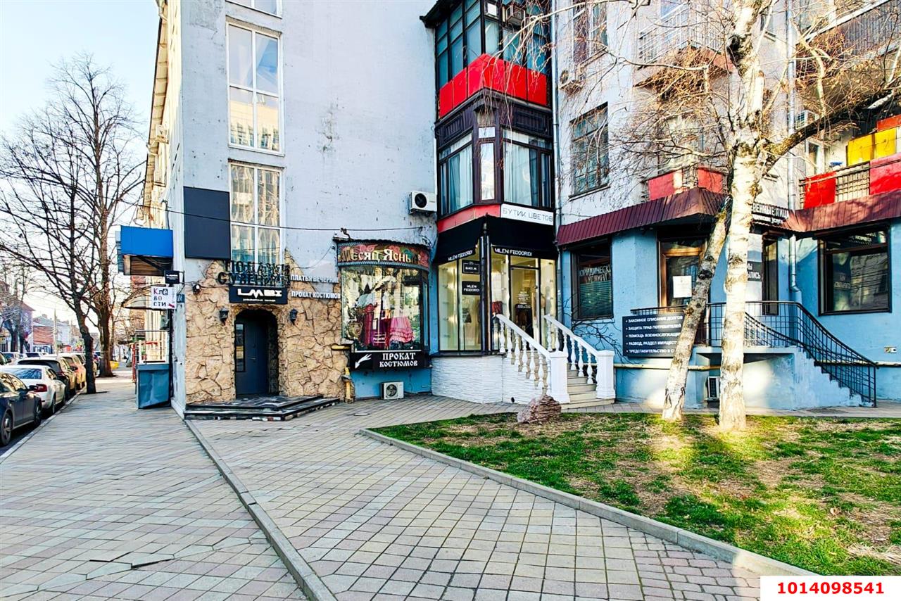 Фото №6: Торговое помещение 40 м² - Краснодар, Западный внутригородской округ, ул. Красная, 93