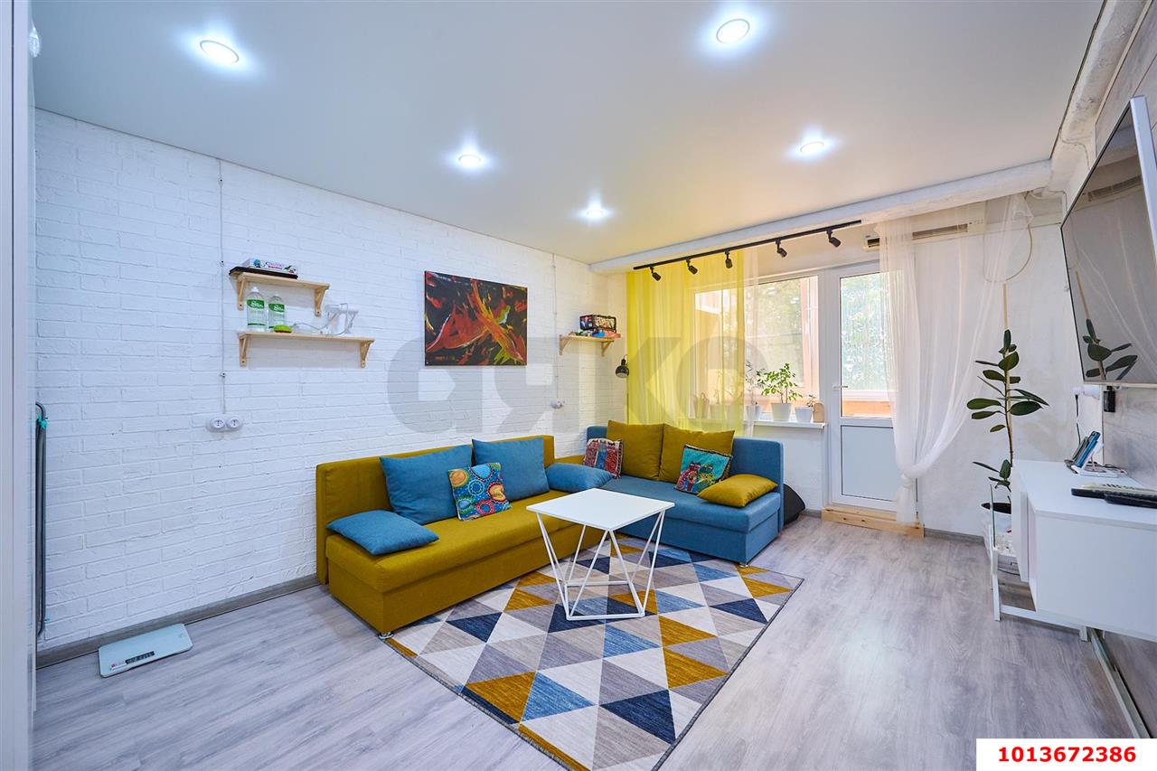 Фото №1: 2-комнатная квартира 46 м² - Краснодар, Комсомольский, ул. Приозёрная, 10А