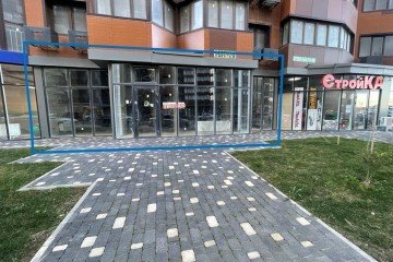 Фото №1: Торговое помещение 101 м² - Краснодар, мкр. жилой комплекс Россинский Парк, ул. Командорская, 15