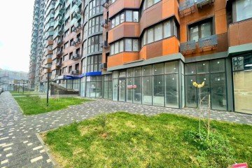 Фото №3: Торговое помещение 101 м² - Краснодар, мкр. жилой комплекс Россинский Парк, ул. Командорская, 15