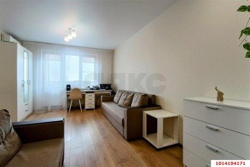 Фото №1: 1-комнатная квартира 38 м² - Ленина, мкр. Карасунский внутригородской округ, пер. Буковый, 12