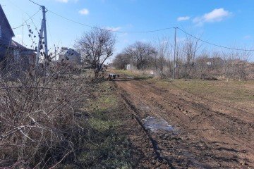 Фото №2: Земельный участок под ИЖС 10 сот. - Старокорсунская, мкр. Карасунский внутригородской округ, ул. Бурсаковская, 32