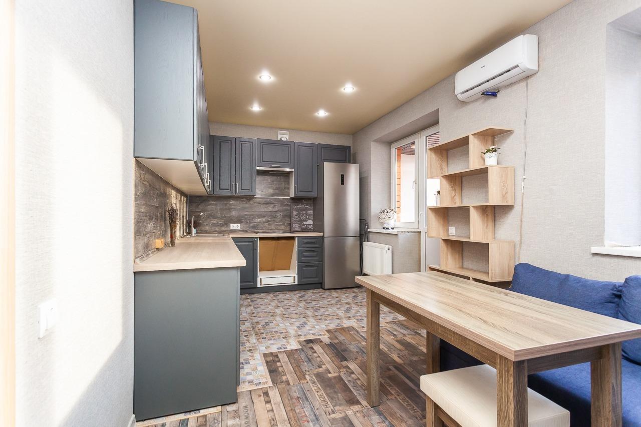 Фото №2: 1-комнатная квартира 37 м² - Краснодар, Прикубанский внутригородской округ, Калинино, мкр. Завод Радиоизмерительных Приборов, б-р Интернациональный, 110/1Б