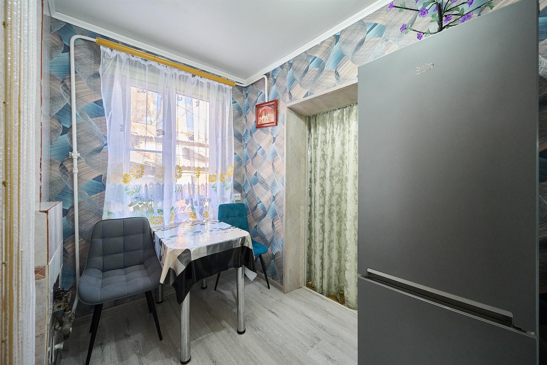 Фото №5: 2-комнатная квартира 32 м² - Краснодар, Центральный внутригородской округ, мкр. Дубинка, ул. имени Чехова, 32