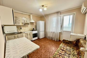 Фото №1: 1-комнатная квартира 42 м² - Краснодар, мкр. Прикубанский внутригородской округ, ул. Героев-Разведчиков, 42