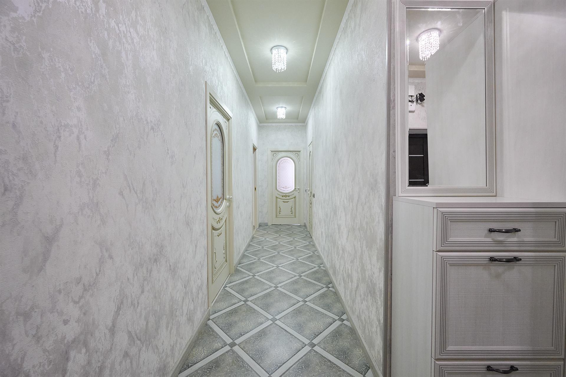 Фото №12: 2-комнатная квартира 72 м² - Краснодар, Центральный внутригородской округ, мкр. Центральный, ул. Митрофана Седина, 51/1