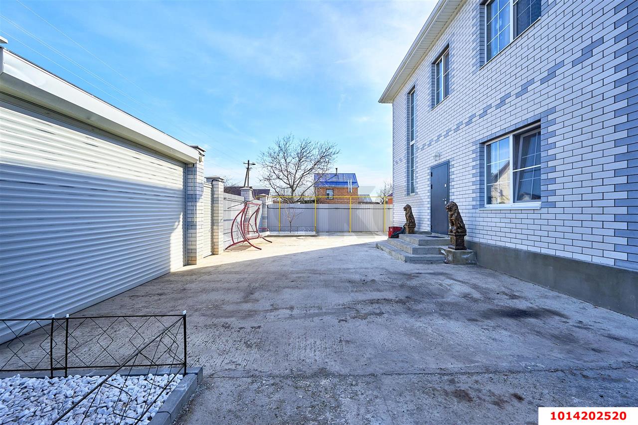 Фото №2: Дом 136 м² + 4 сот. - Механизатор, ул. Клубничная, 79