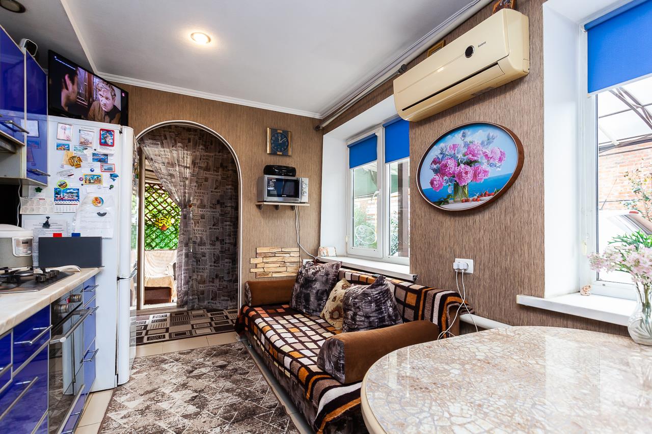 Фото №6: Дом 97 м² + 5.6 сот. - Краснодар, Центральный внутригородской округ, мкр. Дубинка, ул. Фурманова