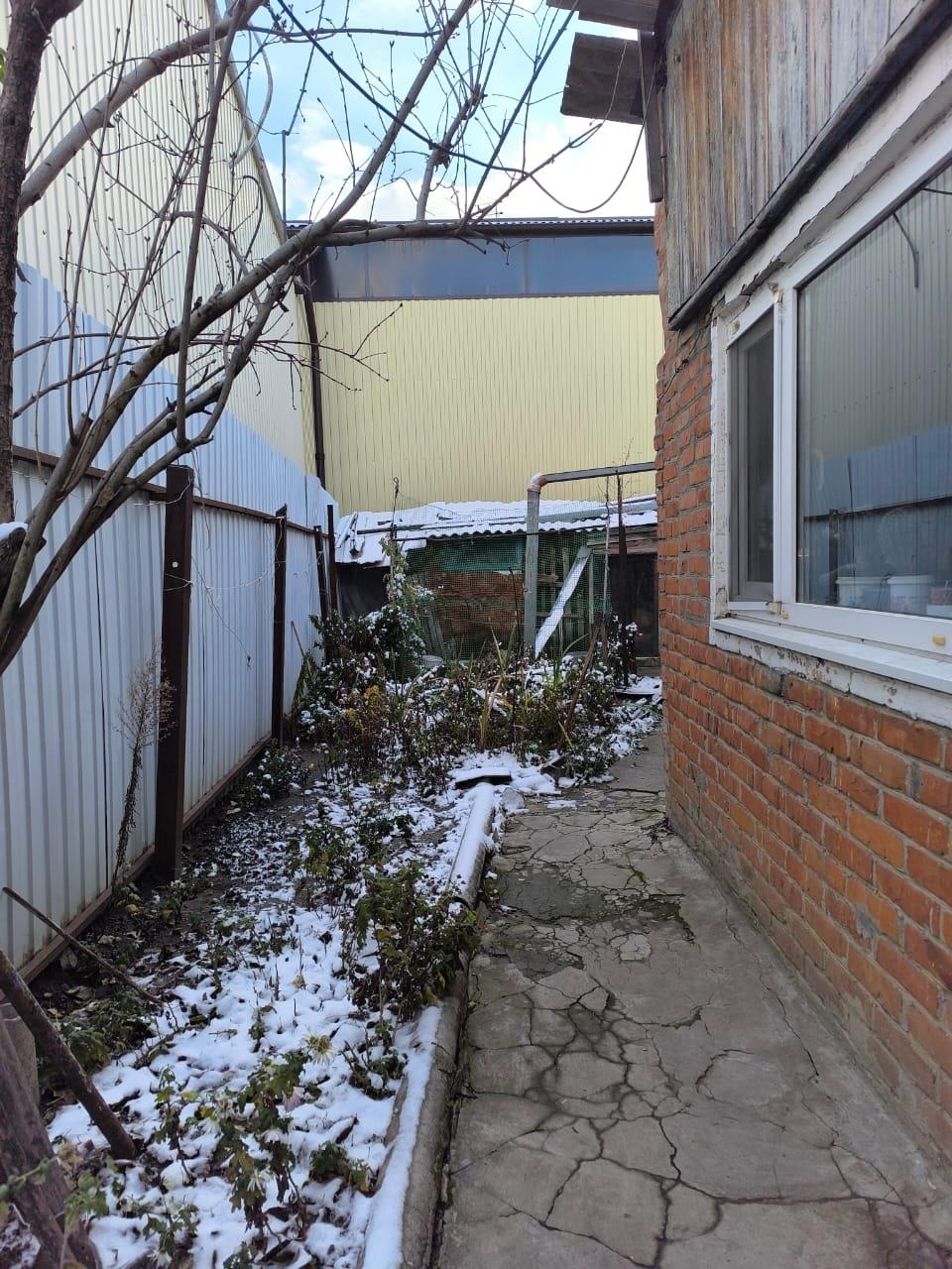 Фото №12: Часть дома 33 м² + 2.2 сот. - Краснодар, ул. Рылеева, 152