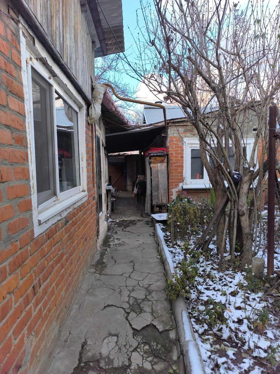 Фото №7: Часть дома 33 м² + 2.2 сот. - Краснодар, ул. Рылеева, 152