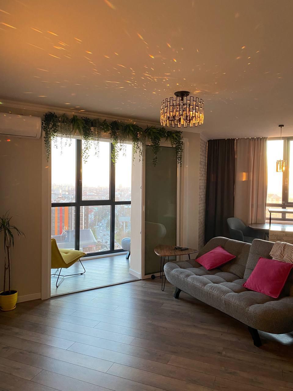 Фото №2: 2-комнатная квартира 70 м² - Краснодар, ЖК Тургенев, Западный внутригородской округ, жилой комплекс Маршал, Фестивальный, мкр. жилой комплекс Тургенев, ул. Дальняя, 8к2