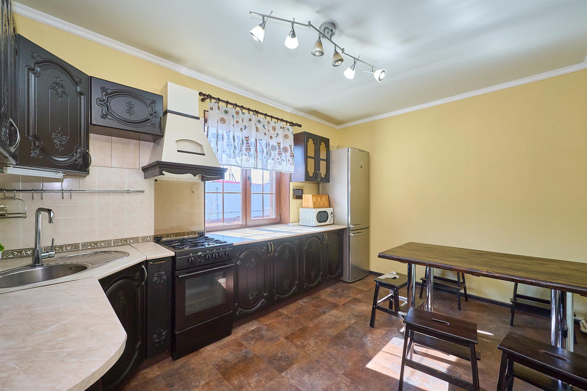 Фото №13: Дом 198 м² + 6.7 сот. - Тлюстенхабль, ул. Кубанская, 7Б