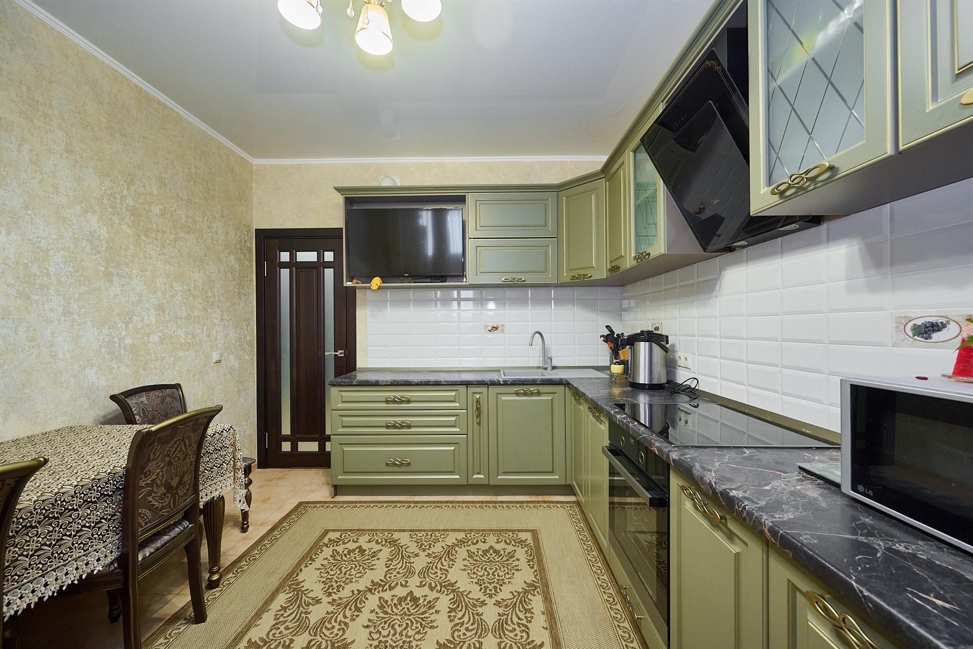 Фото №3: 2-комнатная квартира 65 м² - Краснодар, Центральный внутригородской округ, мкр. Черёмушки, ул. Кубанская, 52