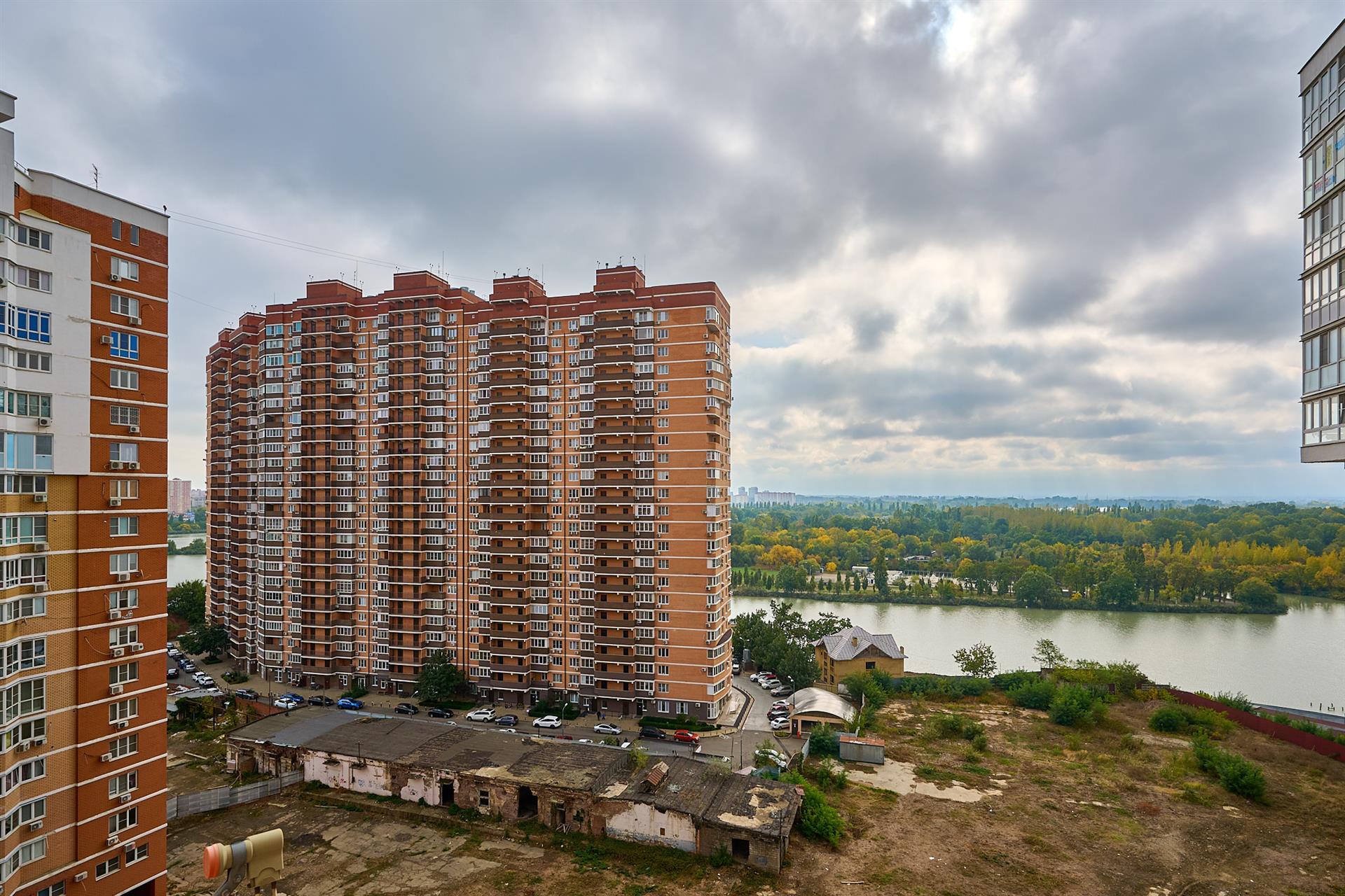 Фото №17: 2-комнатная квартира 65 м² - Краснодар, Центральный внутригородской округ, мкр. Черёмушки, ул. Кубанская, 52