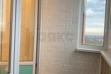 Фото №4: 1-комнатная квартира 39 м² - Российский, мкр. Прикубанский внутригородской округ, ул. имени В.М. Комарова, 21Б