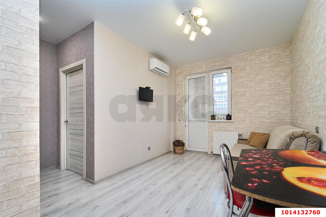 Фото №3: 1-комнатная квартира <span class="whitespace-nowrap">39 м²</span>, <span class="whitespace-nowrap">10/19 эт.</span> - Краснодар, Прикубанский внутригородской округ, мкр. жилой комплекс Грани, ул. Западный Обход, 45